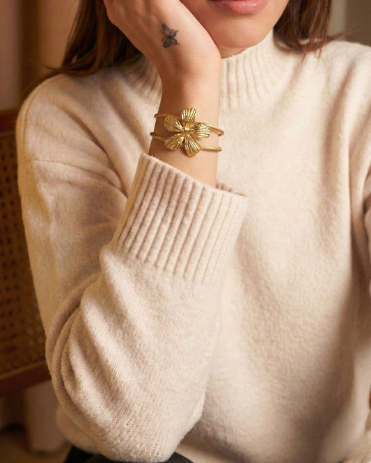 Solika Gold Flower Cuff