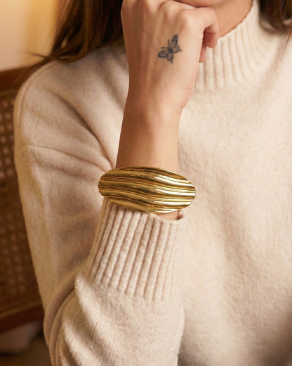Solika Golden Wave Cuff