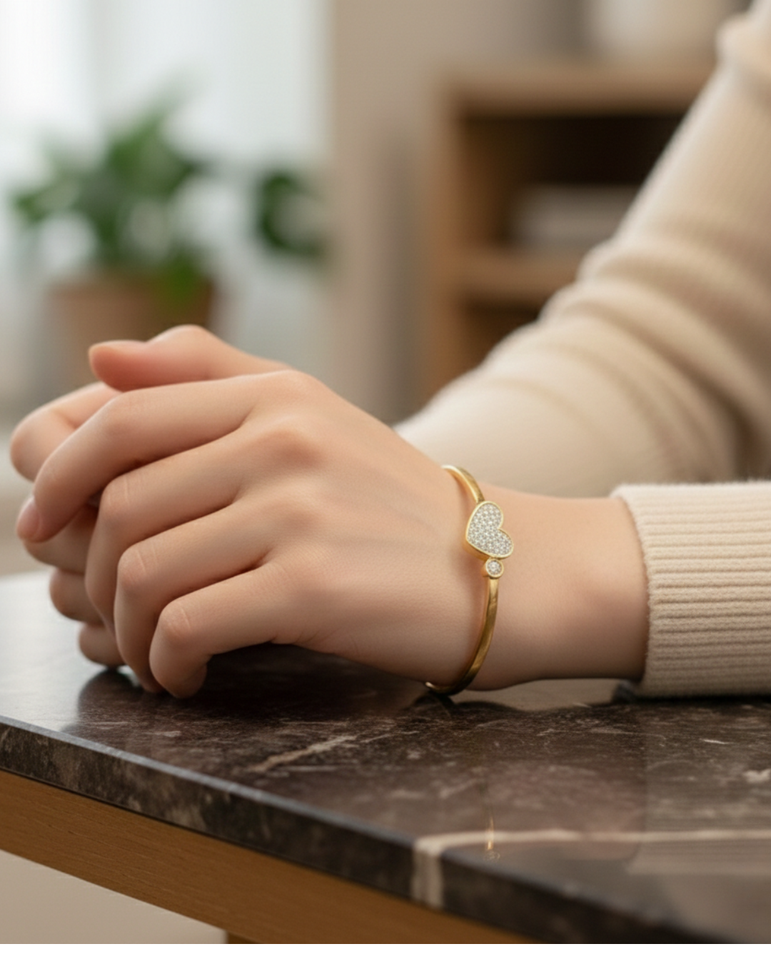 Solika Gold Radiance Cuff
