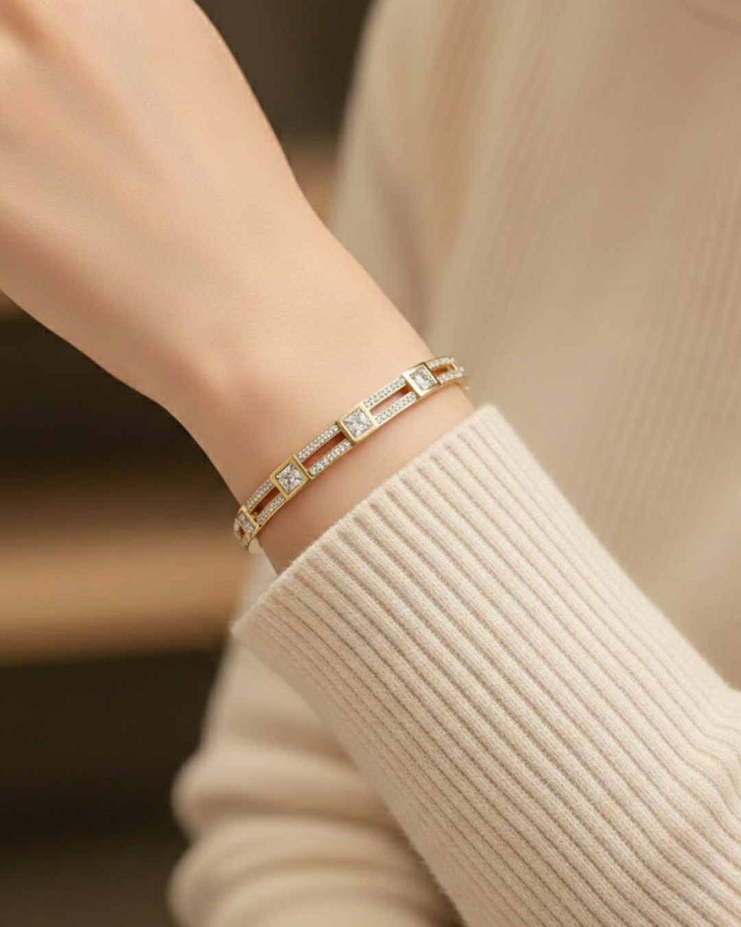 Solika Aurelia Diamond Cuff