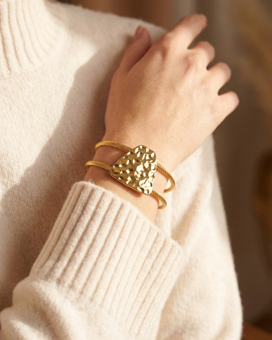 Solika Textured Cuff